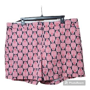 Crown & Ivy shorts. Size 22W.